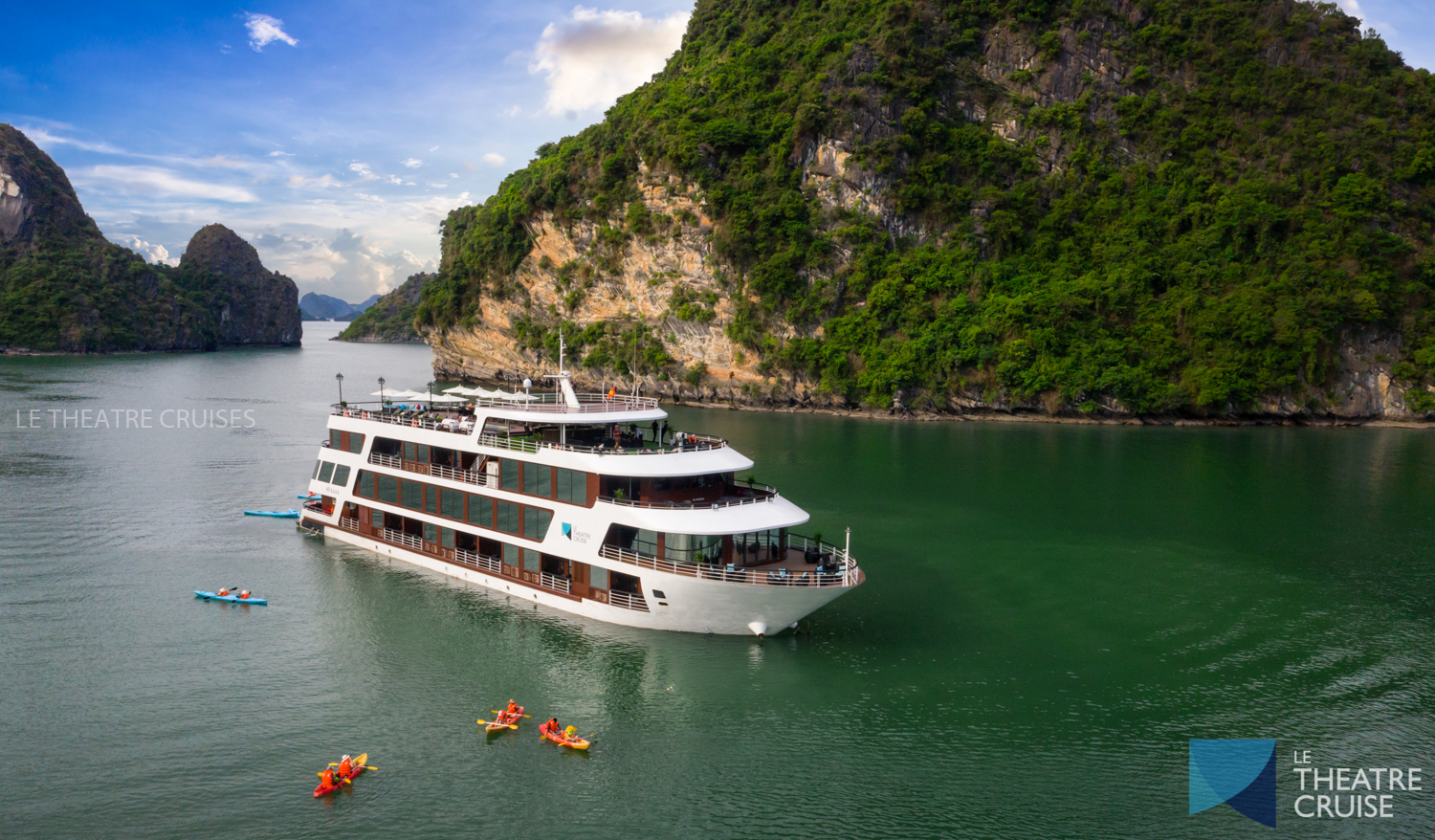 Du Thuyền Le Theatre Cruise